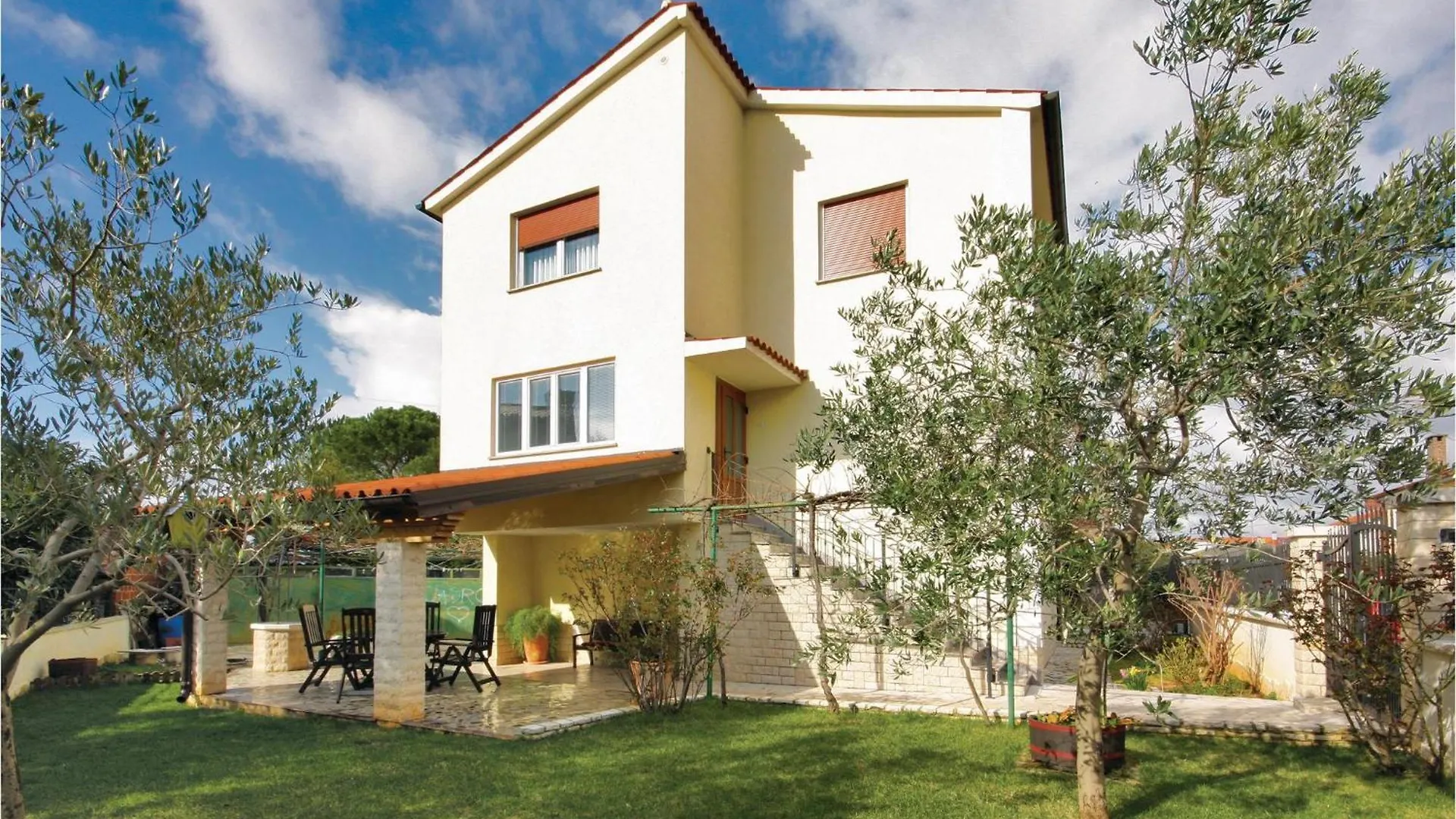 Awesome Apartment In Pula With Wifi