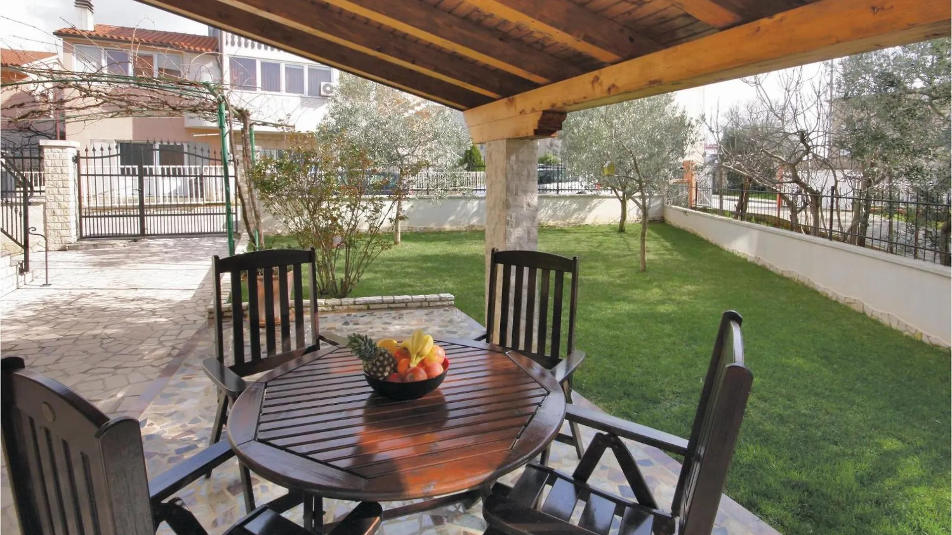 Awesome Apartment In Pula With Wifi